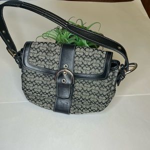 Vintage Coach shoulder bag